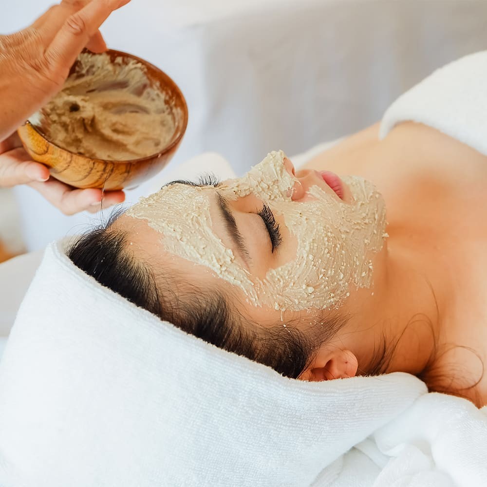 ABHYANGAM & SCRUB - WHOLE BODY MASSAGE WITH SCRUB